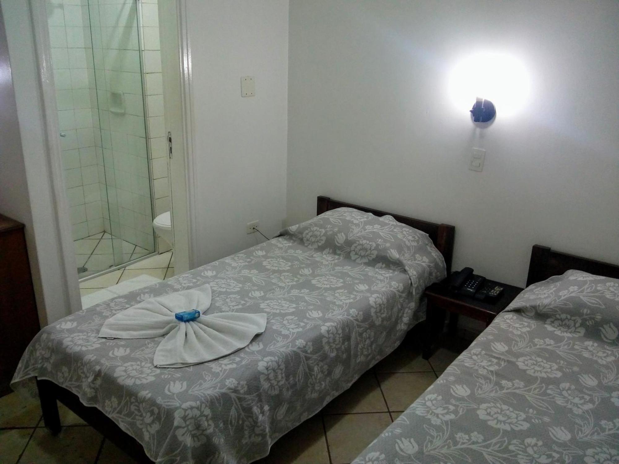 Colina Park Hotel Пирасикаба Стая снимка