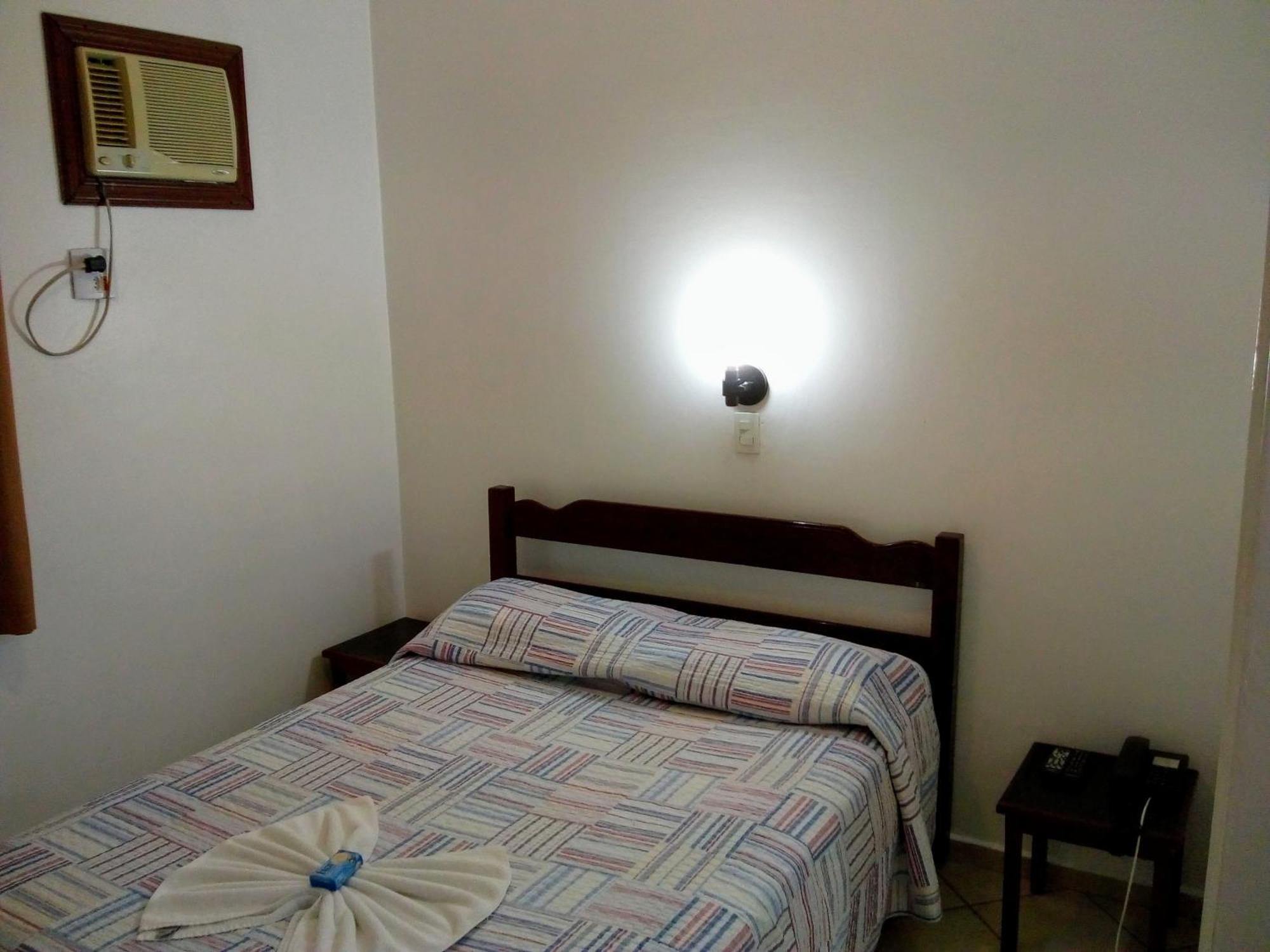Colina Park Hotel Пирасикаба Стая снимка