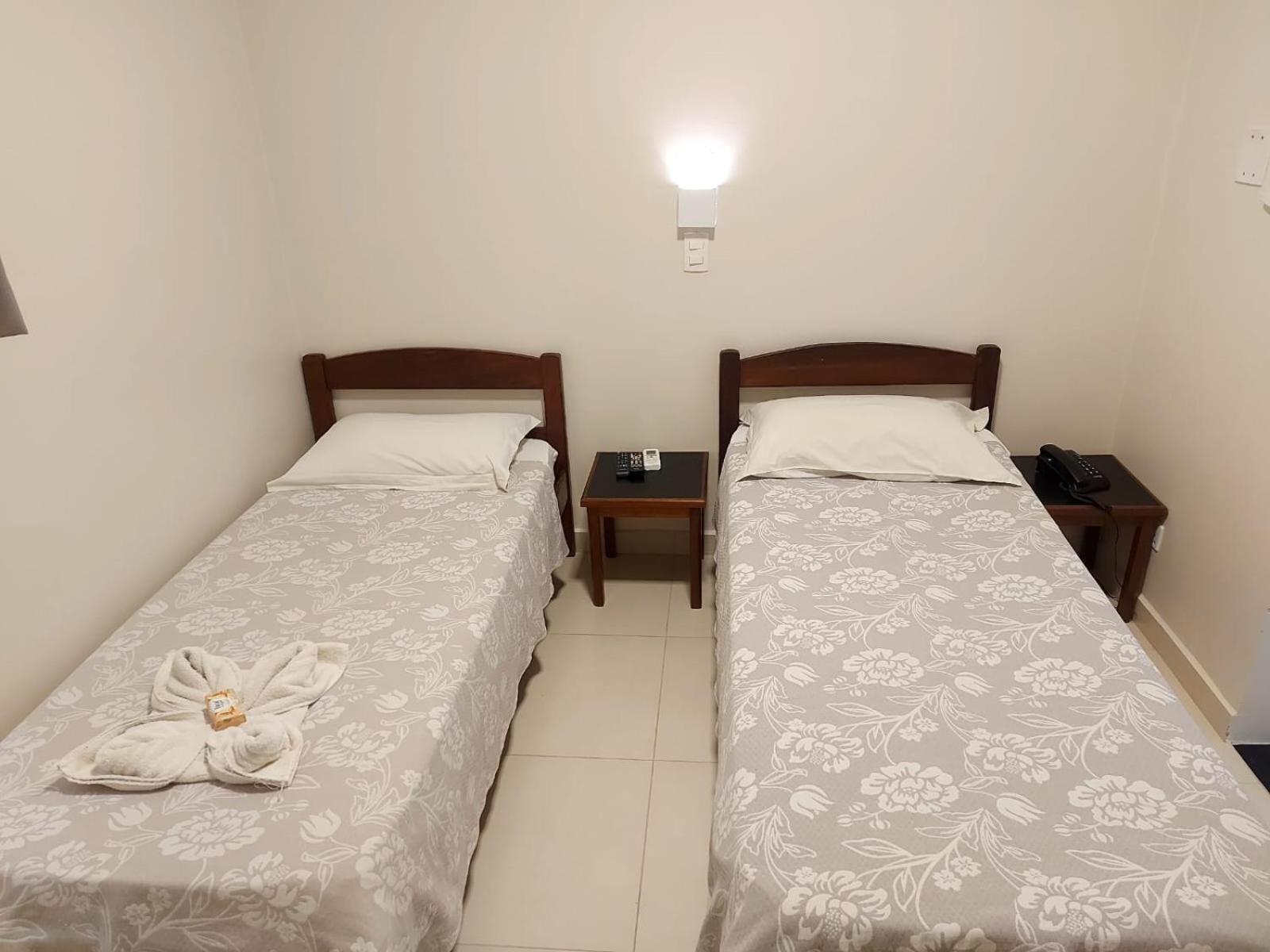 Colina Park Hotel Пирасикаба Екстериор снимка